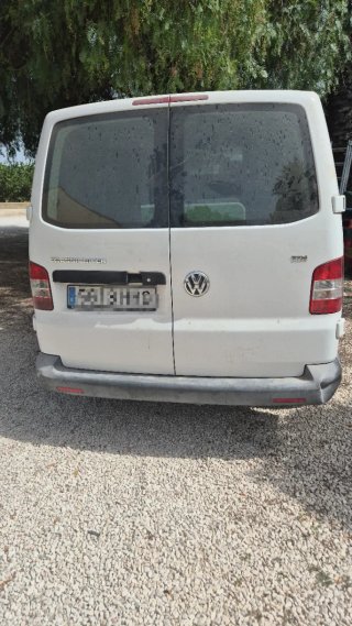 Volkswagen trasporter t5 2011