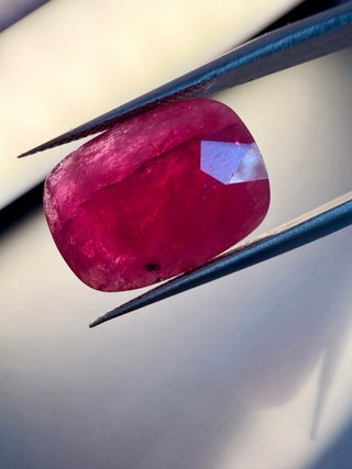 Rubí Imperial Corazón Púrpura 13.01 ct