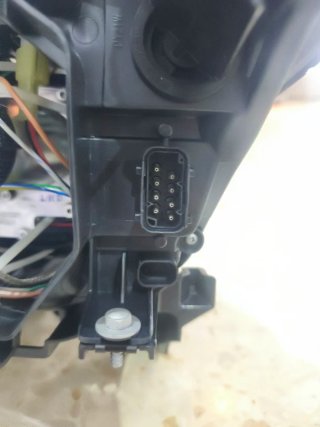 Faro BMW E60 Izquierdo de xenón no dinamic