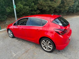 Opel Astra 2015