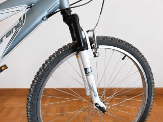 Bicicleta Boomerang Kalahari 26 Aluminio suspensió