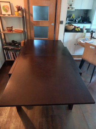 Mesa de comedor de madera, extensible