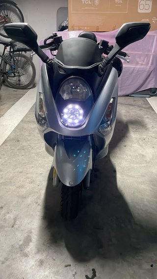 Moto SYM 125 Scooter