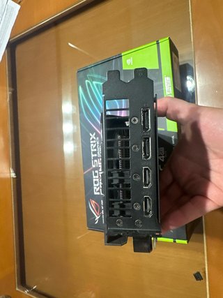 Tarjeta Gráfica ASUS ROG Strix GTX 1650 Super 4GB
