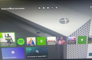 Xbox One S + 6 Giochi + Controller Blu