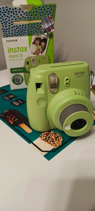 Fotocamera istantanea Fujifilm Instax Mini 9