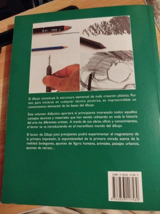 Lote Arte Cretacolor con cretas, sanguinas y Libro