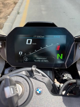BMW S1000RR  2025 - 5000km