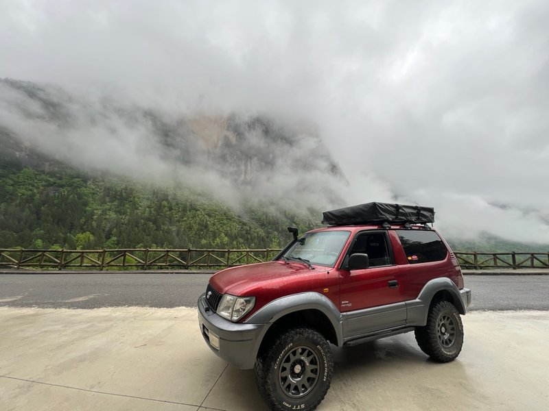 Toyota Land Cruiser 90 2000 - foto 1