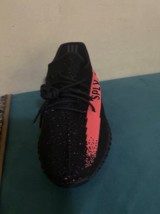 Adidas Yeezy 350 V2 (Negro/Rosa)