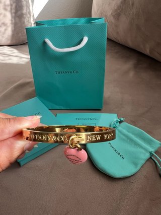 Pulsera Tiffany & Co. Corazón Rosa acero