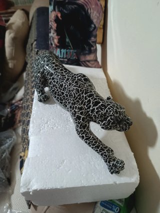Figura Leopardo 39cm, ideal para adornos y decorac