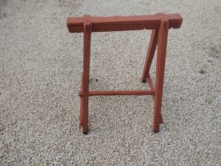 Monturero de pie madera