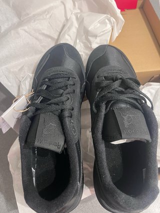 Zapatillas Reebok Negras Originales nuevas