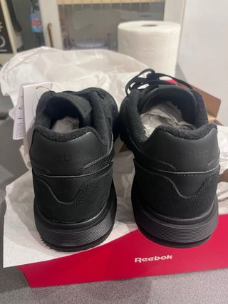 Zapatillas Reebok Negras Originales nuevas