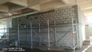 Albañil de construcción con 32 años de  experienci