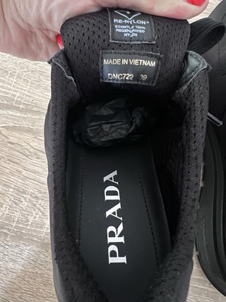 Zapatillas Prada Talla 39 Nuevas