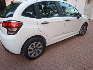 CITROEN C3 CON SOLOO 92 MIL KILÓMETROS