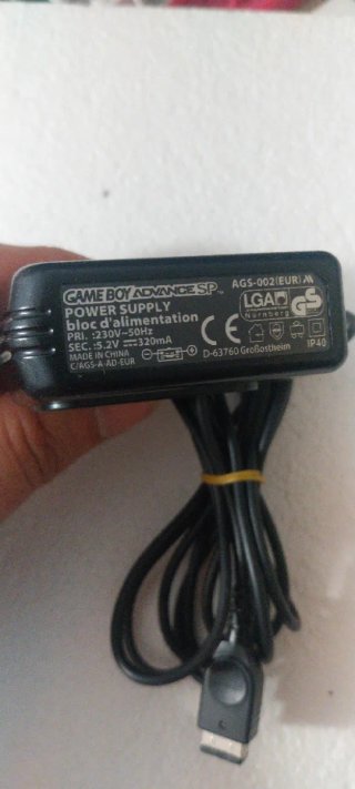 Cargador Nintendo Game Boy Advance SP
