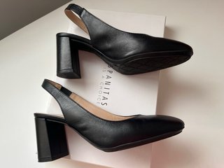 Zapatos salón Hispanitas negros
