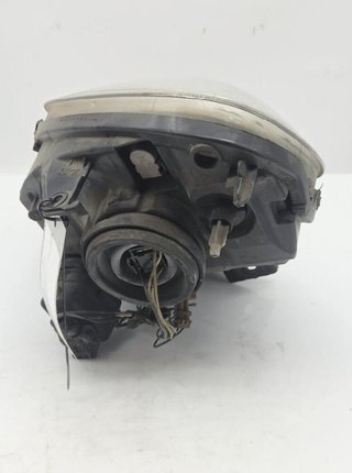 Renault 4678 faro derecho 8200150617 kangoo