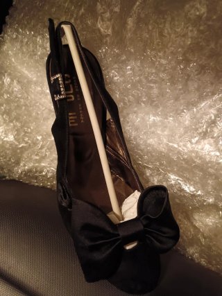 Zapatos ATELIER Negros