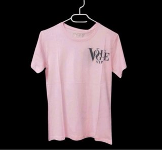 Talla XS. Lote de 7 camisetas de mujer VOGUE VIP