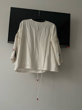 Blusa bordada blanca