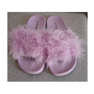 Sandalias peludas talla 38