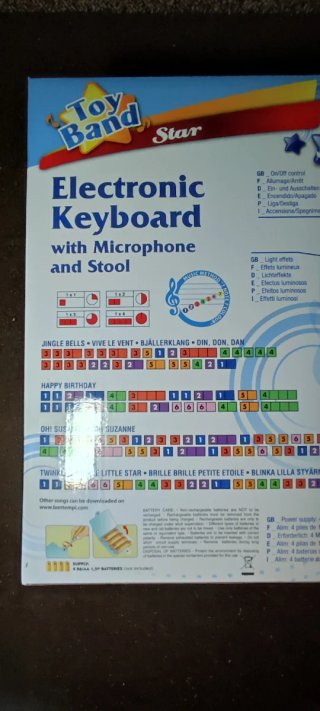 Teclado Electrónico Bontempi con Micro y Taburete