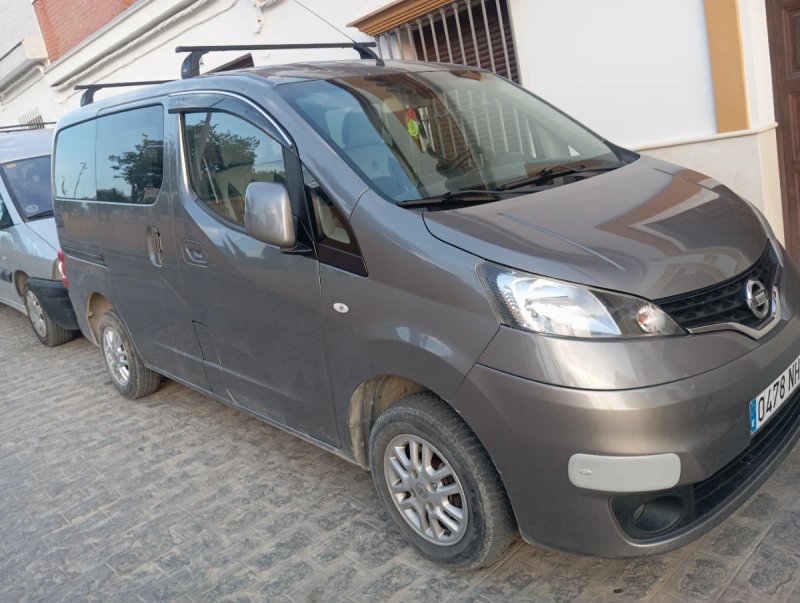 Nissan Evalia 2013 - foto 1