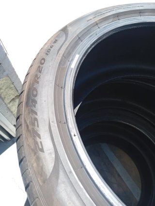 Neumático Pirelli