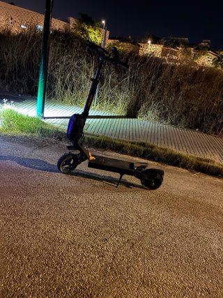 Patinete Eléctrico ausom  Te trae tres llaves