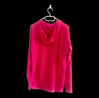 Talla L. Camiseta manga larga con capucha ERIMA
