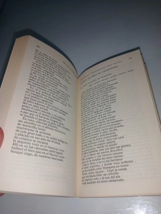 Diez siglos de poesía castellana