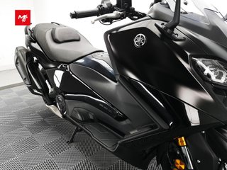 YAMAHA T-MAX TECH MAX 2023 13656 kms.