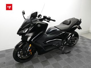 YAMAHA T-MAX TECH MAX 2023 13656 kms.