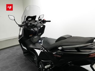 YAMAHA T-MAX TECH MAX 2023 13656 kms.
