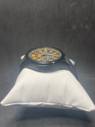 Reloj CAT Negro y Amarillo Cronógrafo