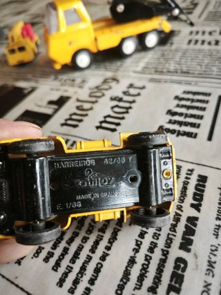 Mini camiones de metal