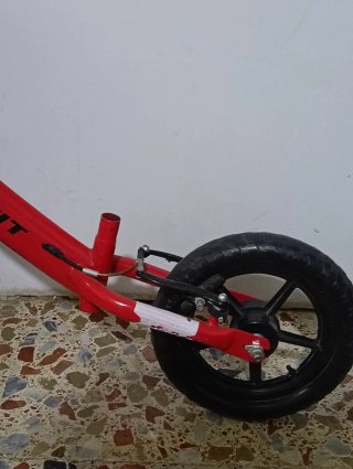 Bici sin pedales RUNFIT roja