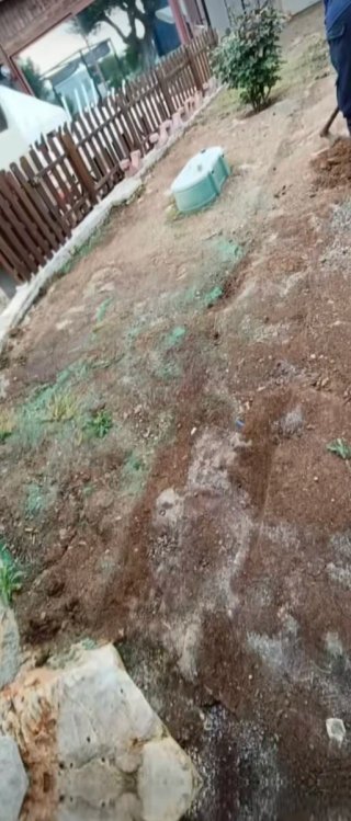 Instalación de césped artificial profesional