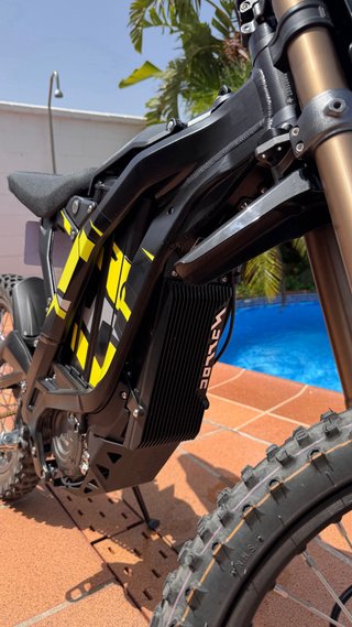 Surron Light bee X 2025