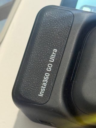 Insta360 GO Ultra + Accesorios
