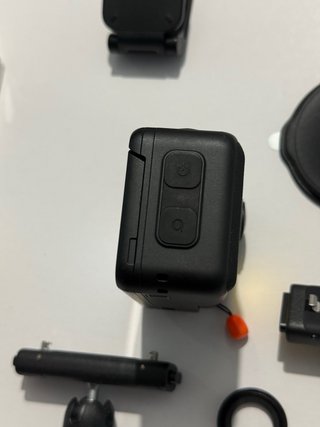 Insta360 GO Ultra + Accesorios