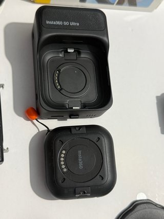 Insta360 GO Ultra + Accesorios