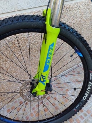 Bicicleta Cube analog 29 competition line Azul/ver
