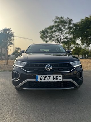 Volkswagen T-Roc 2023