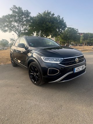 Volkswagen T-Roc 2023