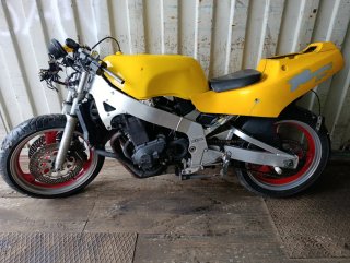 Suzuki GSXR 250 SPES